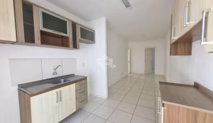 Casa em condomínio 2 dormitórios, pátio nos fundos 2 vagas de garagem no  Bairro São José , Aceita Financiamento