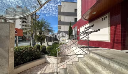 APARTAMENTO COM 3 QUARTOS SENDO 1 SUÍTE E 1 VAGA DE GARAGEM NO BAIRRO KOBRASOL