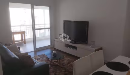 Vendo Apt na Mooca com Churrasqueira