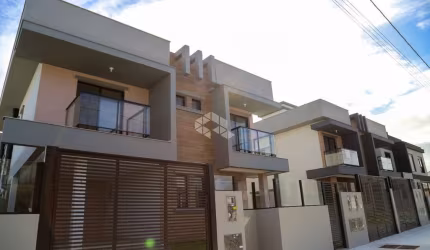 CASA À VENDA -CAMPECHE - COM ESCRITURA PÚBLICA - ACEITA FINANCIAMENTO -  FLORIANÓPOLIS/SC