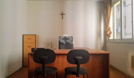 Sala Comercial no Centro Histórico