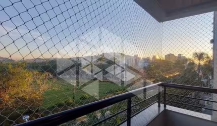 APARTAMENTO COM 2 QUARTOS, 1 VAGA DE GARAGEM NO BAIRRO ITACORUBI EM FLORIANÓPOLIS/SC.
