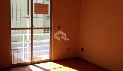 Apartamento de 2 dormitórios com vaga de garagem à venda no bairro Centro em Santa Maria