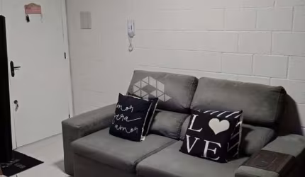 APARTAMENTO 2 DORMITÓRIOS, SALA E COZINHA CONJUGADAS, VAGA ROTATIVA, ACEITA FINANCIAMENTO BANCÁRIO E FGTS