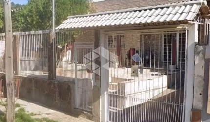 CASA 3 QUARTOS A VENDA BAIRRO IPANEMA