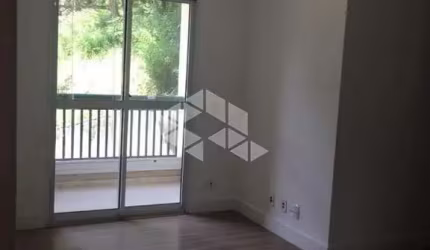Apartamento em Jardim Peri