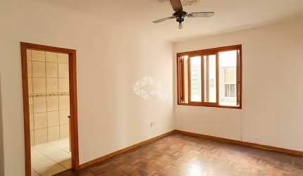 2 dorms amplos, condomínio baixo, próximo a faculdade e hospitais.