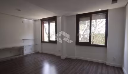 Três Dormitórios com Hidro e vaga no Jardim zona sul