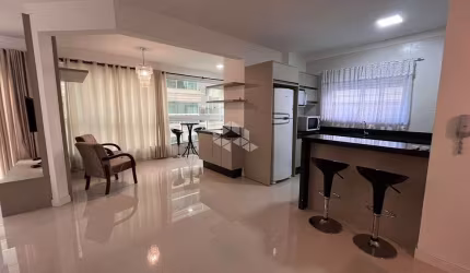 APARTAMENTO EM ITAPEMA MEIA PRAIA MOBILIADO