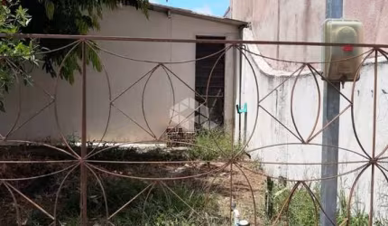 Casa a venda no bairro Tancredo Neves