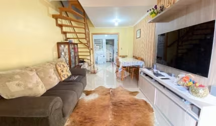 DUPLEX SEMIMOBILIADO PRÓXIMO AO CENTRO COM 2 DORMITÓRIOS