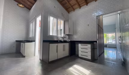 Casa 2 quartos em condomínio, 2 vagas, 79m² Bairro Rio Branco em Canoas