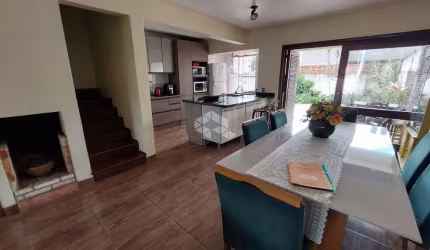 Casa em Capão Novo