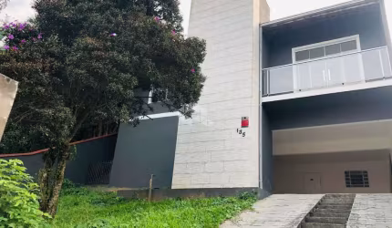 CASA COM VISTA Livre, pronta para morar