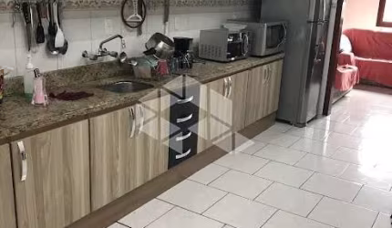 CASA A VENDA