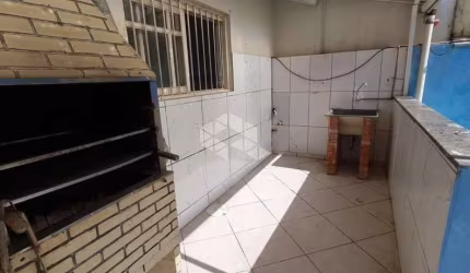 Casa 3 dormitórios com placas solar, bairro Harmonia