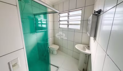 Apartamento recém-reformado com 3 dormitório, pró ximo ao shopping Grand Plaza