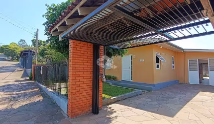 Casa 3 dormitórios, 180 metros quadrados, 2 banheiros, 3 vagas, bairro Floresta, em Estância Velha.