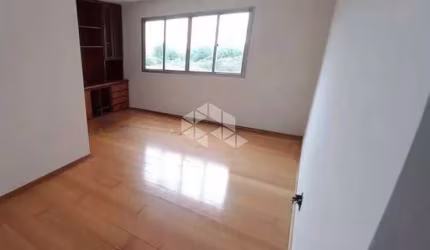 Apartamento com 2 Quartos e 2 banheiros à Venda, 63 m²
