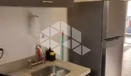 Apto com 1 dorm, varanda, mobiliado, e 1 vaga a 270 metros do Metrô Republica!