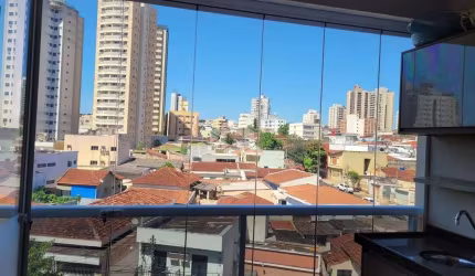Apartamento em Vila Seixas