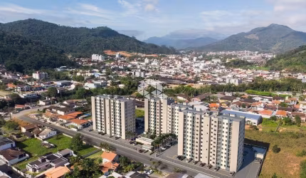 Apartamento 2 quartos/dormitórios no bairro São Luiz em Jaraguá do Sul, SC