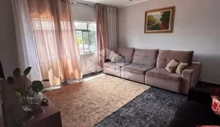 Casa Sobrado, 140 m² , 3 dormitórios, 2 vagas de garagem coberta e 1 descoberta, Alvarenga- São Bernardo do Campo.