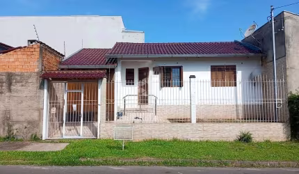 Casa no coração do bairrro Jardim Algarve Alvorada