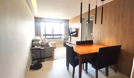 Apartamento 2 dormitórios (1 suíte), mobiliado, 2 vagas,  à Venda por R$ 700.000,00 , Jardim Do Salso, Porto Alegre