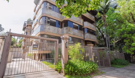 Apartamento de 2 quartos c/lareira e churrasqueira, 2 vagas no bairro Bela Vista