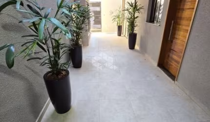 Apartamento a venda em Artur Alvim  42m², 2 dormitórios, sala, sacada e aceita pet.