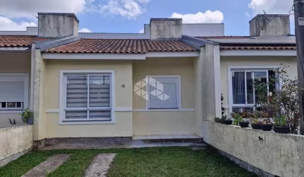 Casa à venda, 2 dormitórios, em condomínio fechado - Olaria