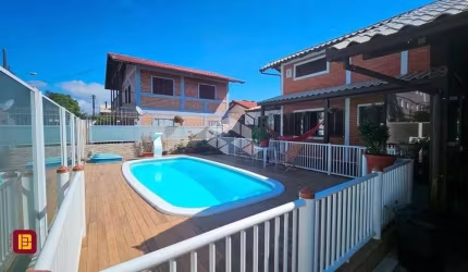 Casa 3 dormitórios com 1 suíte na Cachoeira do Bom Jesus