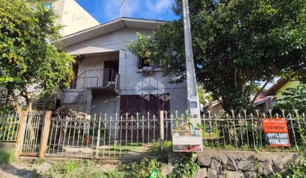 Casa com 137,50m2 no Bairro Primeiro de Maio