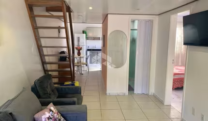 Casa 2 dormitórios, 2 vagas de garagem - Rio branco - Canoas