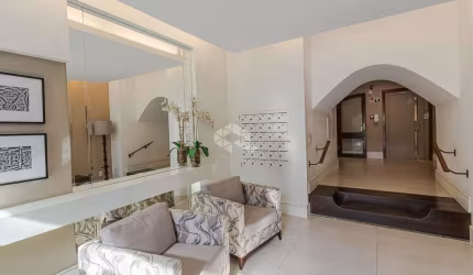 Apartamento de 3 Dormitórios, à venda no Moinhos de Vento em Porto Alegre/RS