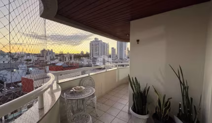 Apartamento em Estreito