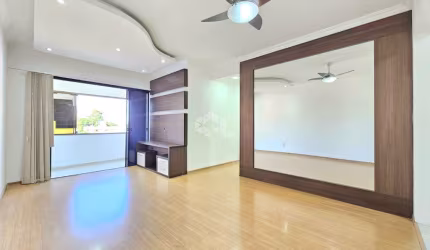 Apartamento de 3 dormitórios 1 suíte e 1 vaga coberta no Centro de Canoas