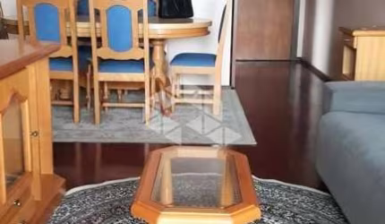 Apartamento de 2 dormitórios, sacada,2banheiros e vaga coberta