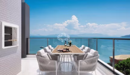 Apartamento com dois quartos a 100 metros da praia  do Canto Grande em Bombinhas SC
