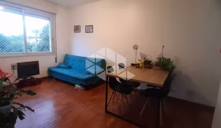 Apartamento 2 dormitórios com dependência de empregada no bairro Santana