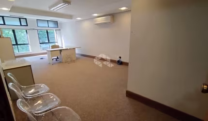 Sala/Conjunto com 42,00m² no bairro Petrópolis em Porto Alegre