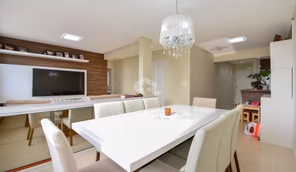 APARTAMENTO 2 QUARTOS SENDO 1 SUÍTE MOBILIADO COM VISTA PANORÂMICA E ESTRUTURA COMPLETA NO ESTREITO FLORIANÓPOLIS