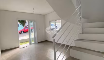 Casa Sobrado 2 Dormitórios, Bairro Canudos, Novo Hamburgo