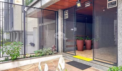 Sala/Conjunto à venda 34 m² com vaga e elevador, bairro Petrópolis em Porto Alegre.