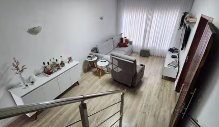 Sobrado com edícula e espaço de lazer incrível na Vila Aurora.