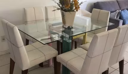 Casa triplex em condomínio fechado na Cachoeira do Bom Jesus