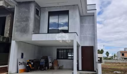 Casa com 3 quartos/dormitórios no bairro Deltaville, em Biguaçu-  SC
