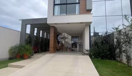 Casa com excelente localização em Tijucas!