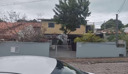 CASA EM BOMBAS